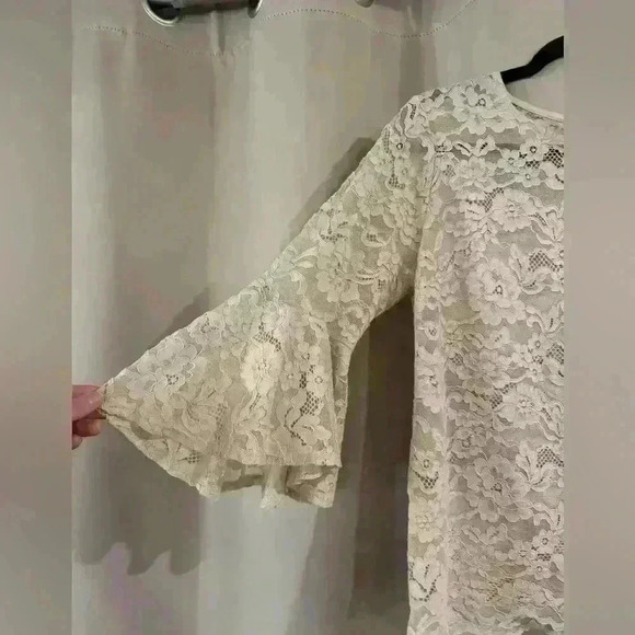 Women’s Adiva Blouse - Picture 3 of 7